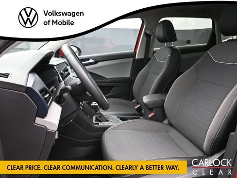 Used 2023 Volkswagen Taos SE image 11