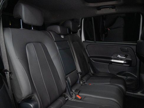 Certified 2026 Mercedes-Benz GLB 250 image 14