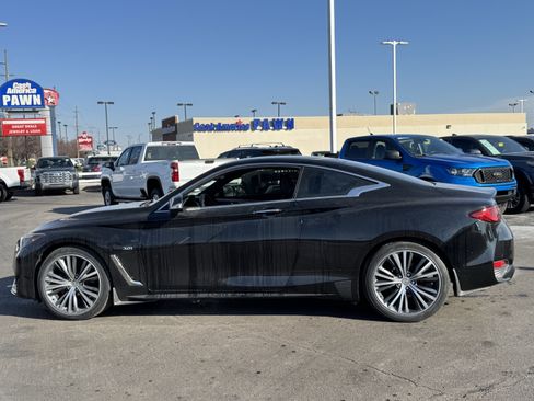 Used 2017 INFINITI Q60 w/ Cargo Package image 13