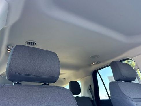Used 2025 Ford Expedition Active AWD/4WD image 20