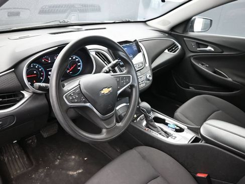 Used 2023 Chevrolet Malibu LT w/ Driver Confidence Package FWD image 18