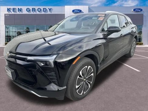 Used 2024 Chevrolet Blazer EV LT AWD/4WD image 4