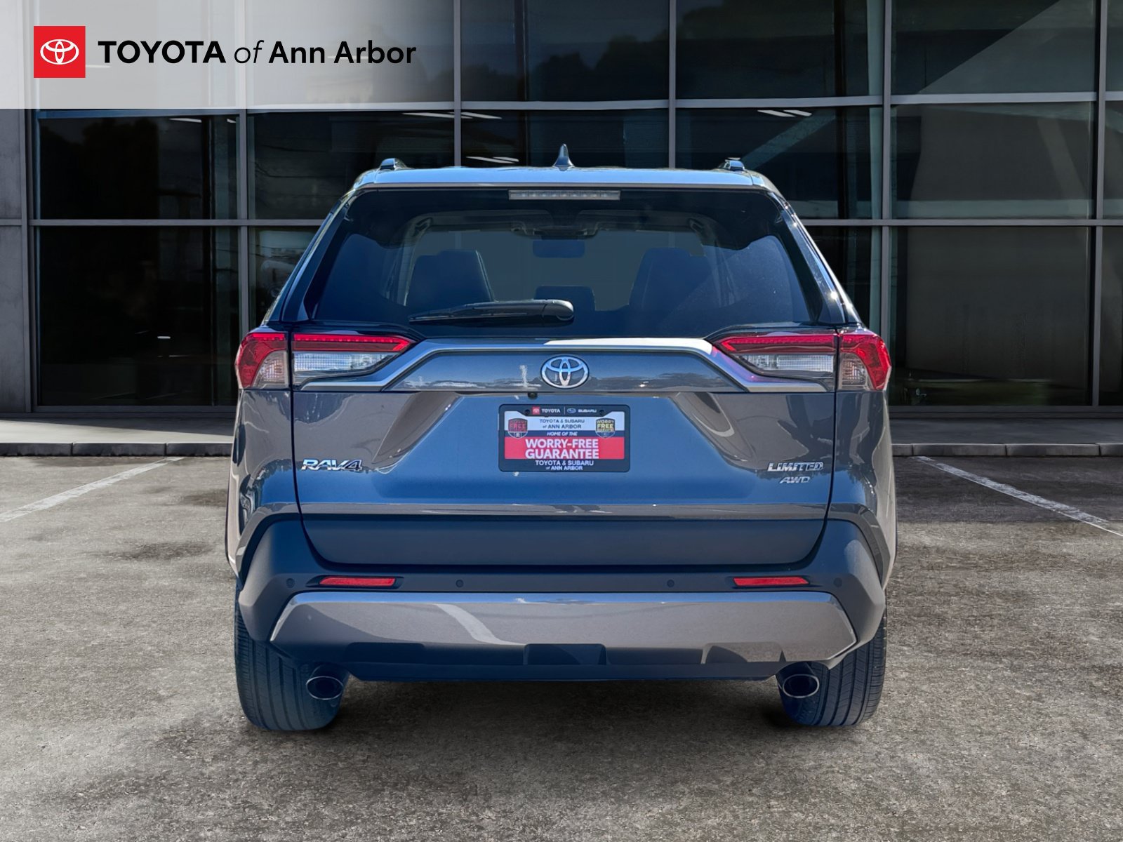 Used 2019 Toyota RAV4 Limited AWD/4WD image 11