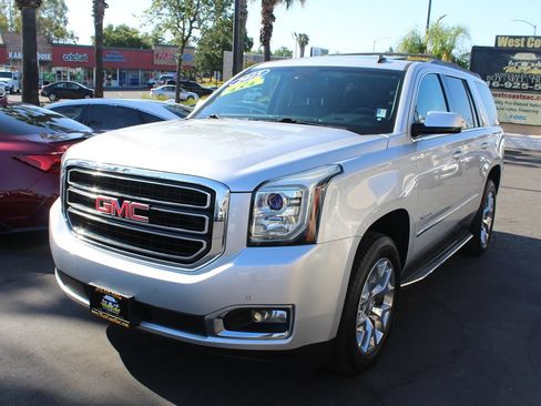 Used 2015 GMC Yukon SLT w/ Open Road Package AWD/4WD image 4