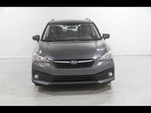 Used 2022 Subaru Impreza 2.0i Premium AWD/4WD image 2