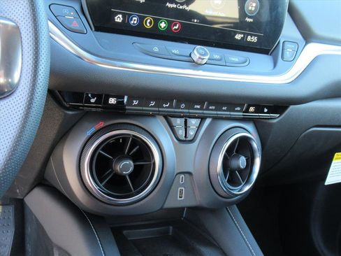 New 2025 Chevrolet Blazer LT w/ Convenience Package image 23