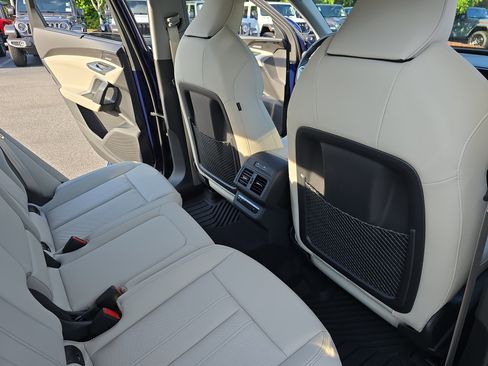 Used 2025 Audi Q5 Prestige AWD/4WD image 11