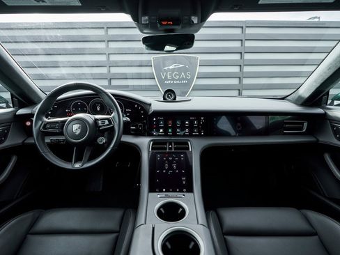 Used 2025 Porsche Taycan Turbo S w/ Premium Package image 53