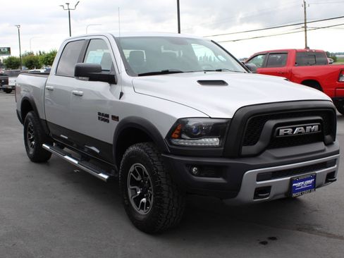 Used 2015 RAM 1500 Rebel w/ Luxury Group AWD/4WD image 8