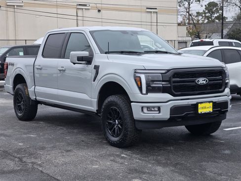 Used 2024 Ford F150 Lariat w/ FX4 Off-Road Package image 3