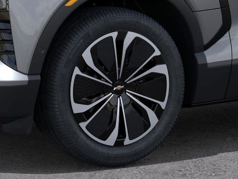 New 2025 Chevrolet Blazer EV LT AWD/4WD image 9