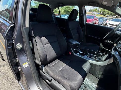 Used 2015 Honda Accord Sport image 15