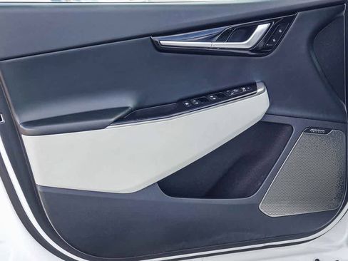 Used 2022 Kia EV6 GT-Line w/ GT-Line Suede Seat Package image 19