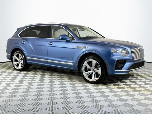 Used 2023 Bentley Bentayga Extended Wheelbase AWD/4WD image 1