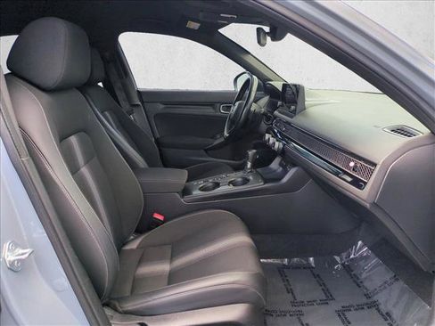 Used 2023 Honda Civic Sport image 19