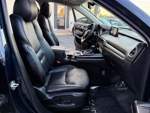 Used 2019 MAZDA CX-9 Touring w/ Touring Premium Package image 13