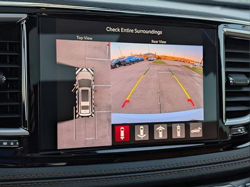 New 2026 Chrysler Pacifica Pinnacle image 26