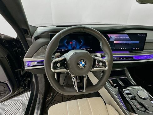 Used 2024 BMW 760i xDrive 760i xDrive image 15