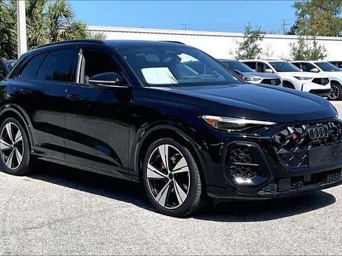 New 2026 Audi SQ5 Premium Plus AWD/4WD image 2