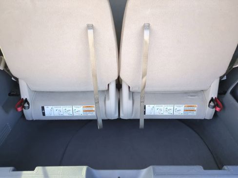 Used 2009 Ford Flex SE image 33