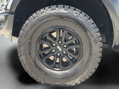 Used 2025 Ford F150 Raptor AWD/4WD image 34