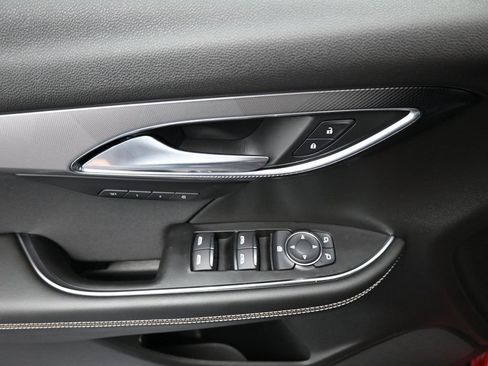 Used 2025 Buick Envision Sport Touring AWD/4WD image 13