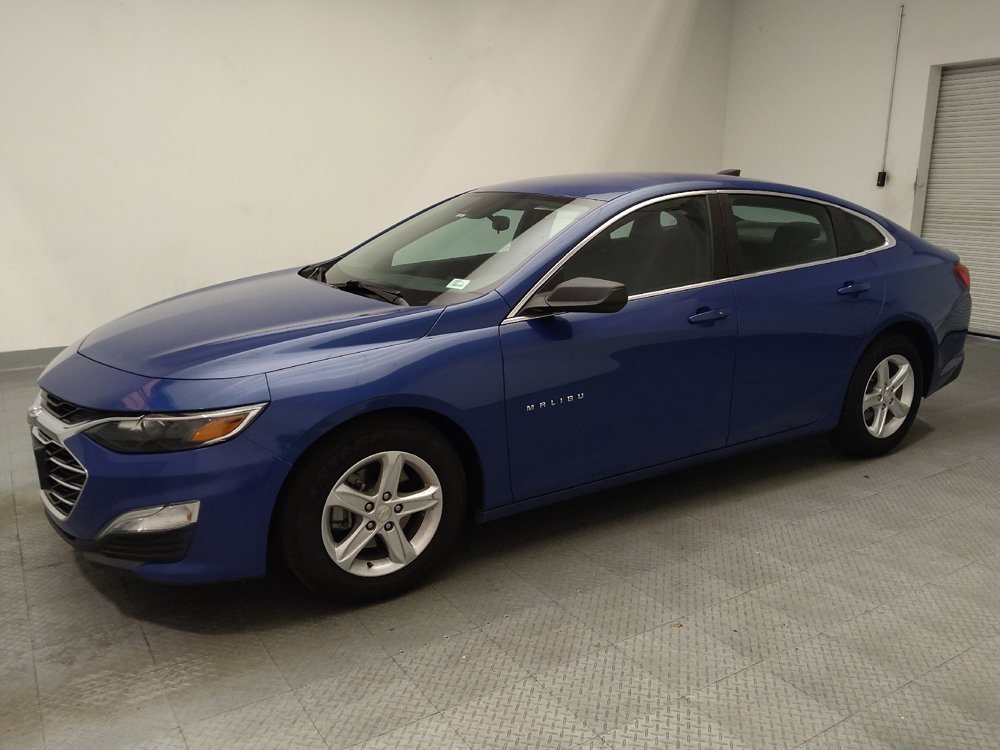 Used 2023 Chevrolet Malibu LS FWD image 2