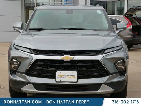 Used 2023 Chevrolet Blazer LT FWD image 9