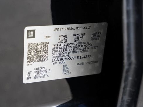 Used 2020 Chevrolet Suburban LT w/ Texas Edition Package image 27