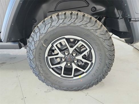 New 2026 Jeep Wrangler Unlimited Rubicon w/ Technology Group image 52