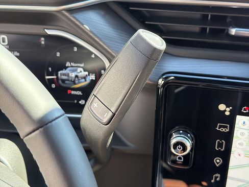 New 2026 GMC Sierra 2500 Denali Ultimate AWD/4WD image 14