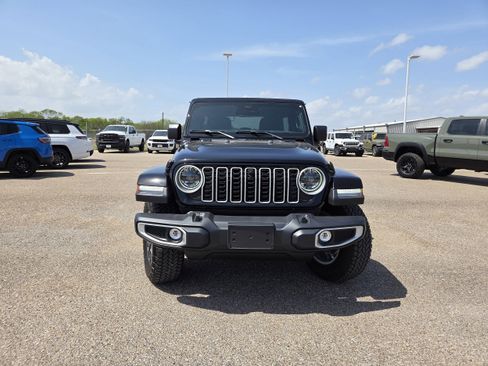 New 2026 Jeep Wrangler Unlimited Sahara AWD/4WD image 2