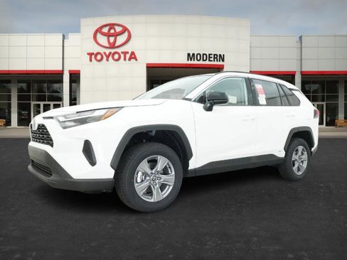 New 2025 Toyota RAV4 LE image 6