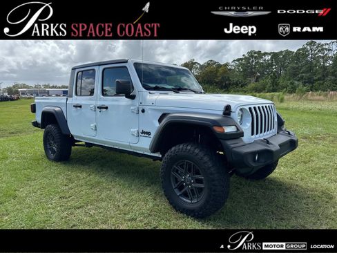 Used 2020 Jeep Gladiator Sport w/ Quick Order Package 24S image 1