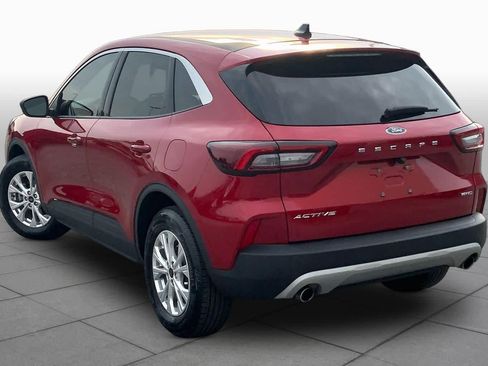 Certified 2023 Ford Escape Active AWD/4WD image 11