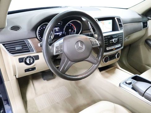 Used 2013 Mercedes-Benz ML 350 4MATIC image 4