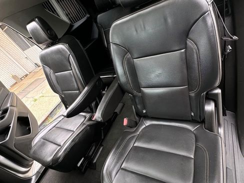 Used 2018 Chevrolet Traverse Premier w/ Redline Edition FWD image 20
