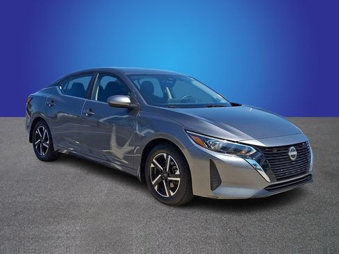 Used 2024 Nissan Sentra SV FWD image 3