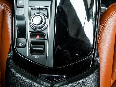 Used 2022 Maserati Levante GT image 20