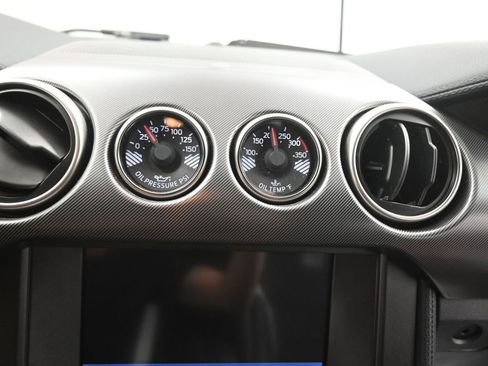 Used 2020 Ford Mustang Shelby GT500 w/ Technology Package RWD image 11