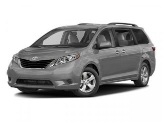 Used 2017 Toyota Sienna LE video 1
