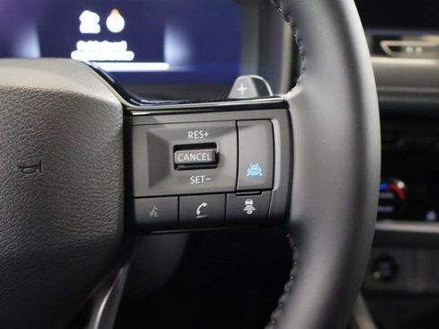 New 2026 Nissan Rogue Platinum image 18