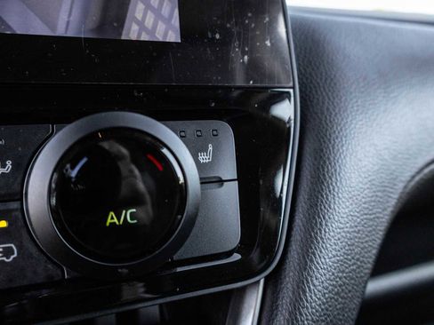 Certified 2024 Toyota Grand Highlander XLE image 36