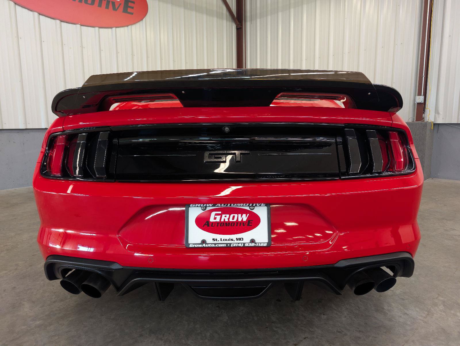 Used 2018 Ford Mustang GT Premium w/ GT Performance Package RWD image 10