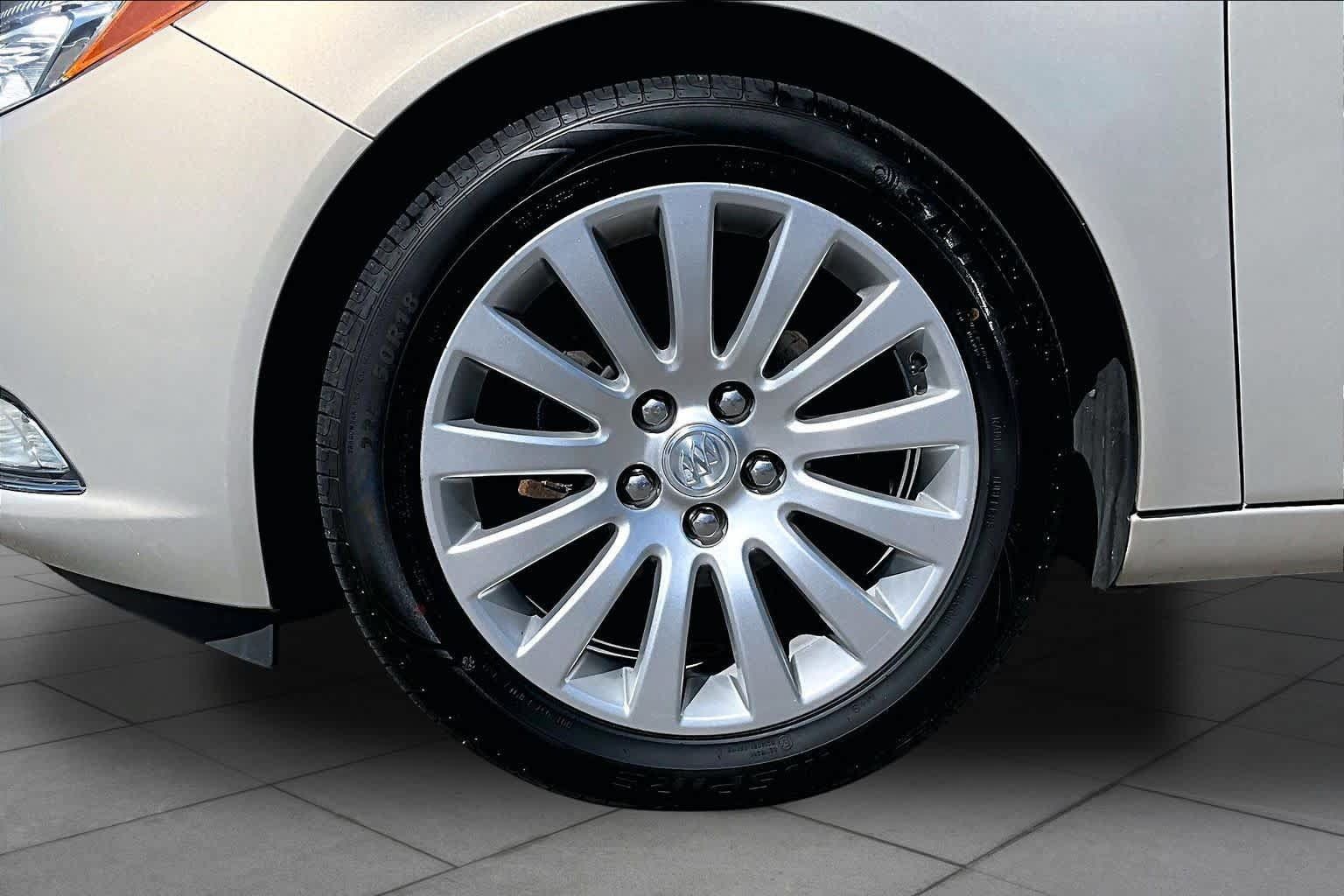 Used 2011 Buick Regal CXL FWD image 10