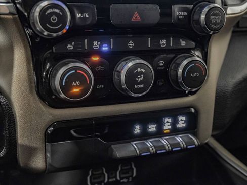 Used 2021 RAM 1500 Laramie image 26