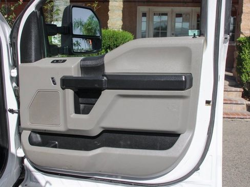 Used 2019 Ford F450 XL w/ XL Value Package RWD image 31