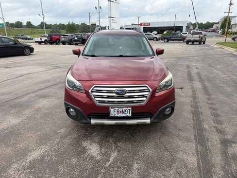 Used 2016 Subaru Outback 2.5i Limited AWD/4WD image 8