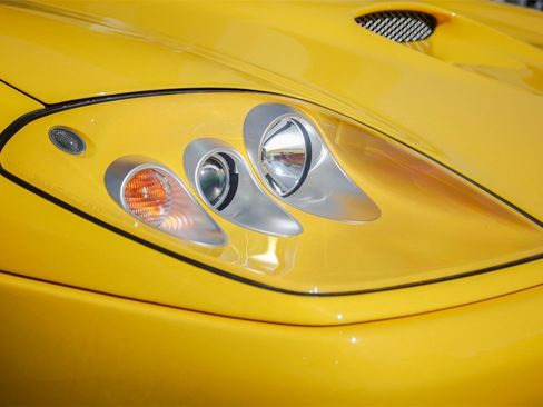 Used 2005 Ferrari 575M Maranello Superamerica image 11