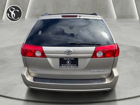 Used 2008 Toyota Sienna LE FWD image 4